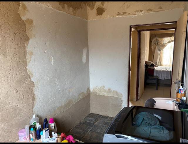 2 BEDROOM FREEHOLD FOR SALE IN SOSHANGUVE S